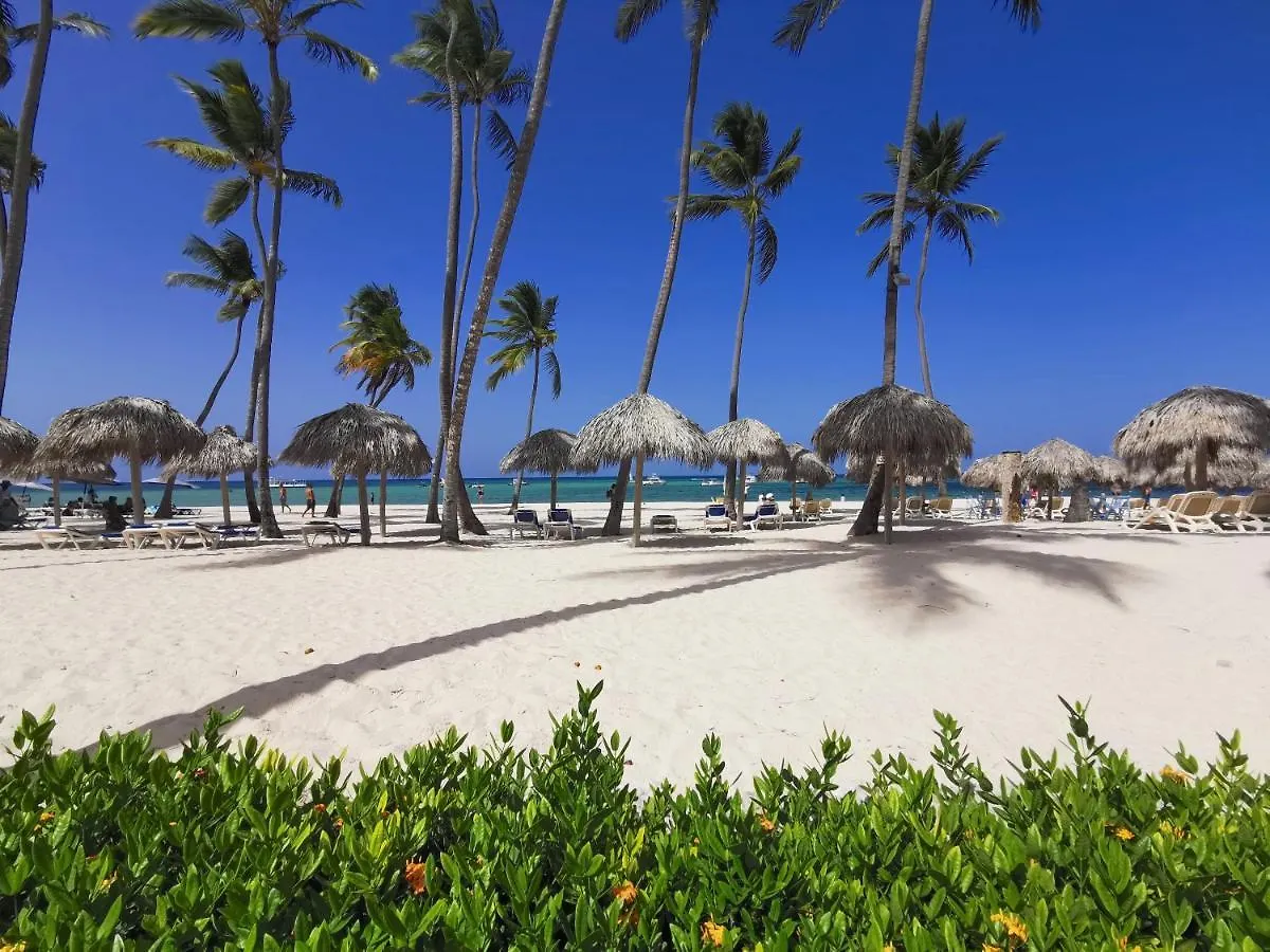 Caribbean Dream Studios Playa Los Corales - Pool Beach Club & Spa Punta Cana 4*,  Dominik Cumhuriyeti